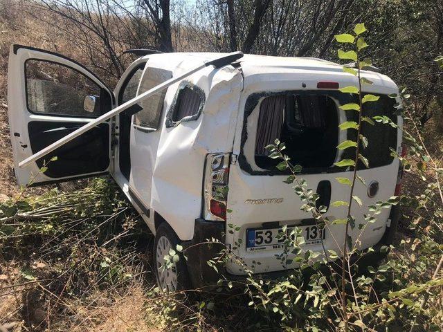 Sungurlu’da Trafik Kazası: 3 Yaralı