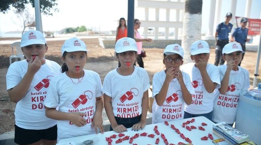 Mersin&rsquo;de &rsquo;kırmızı D&uuml;d&uuml;k&rsquo; Uygulaması