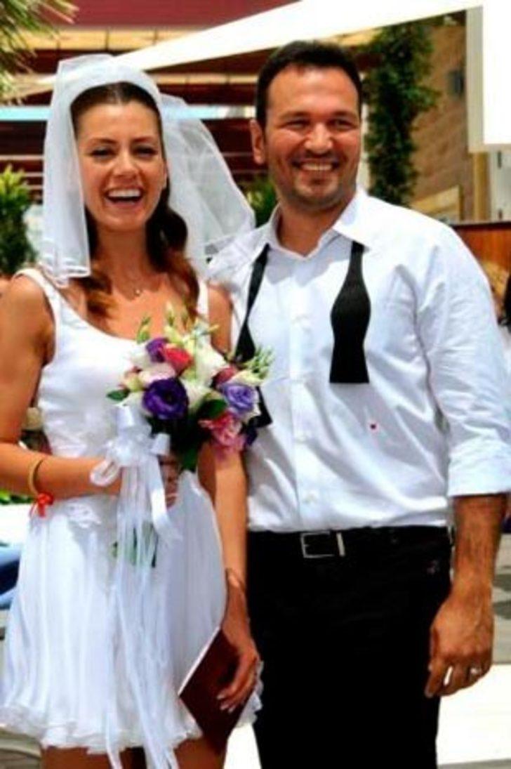 Yunanistan'da gelinlik giydi G3