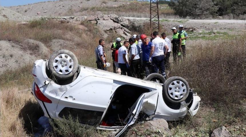 Otomobil Takla Attı: 1&rsquo;i &Ccedil;ocuk 3 Yaralı