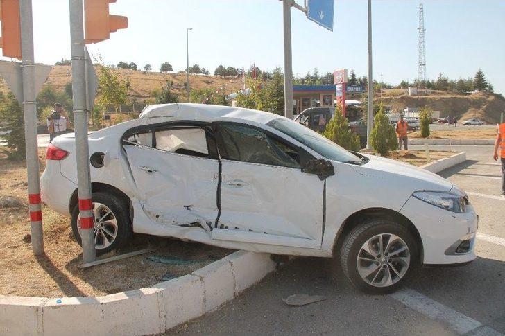 Elazığ’da 2 Ayrı Trafik Kazası: 7 Yaralı G4
