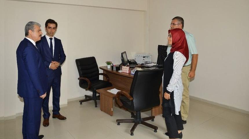 Vali İbrahim Akın: "tarih Boyunca Mazlum Ve Mağdurlara Yardım Ettik"