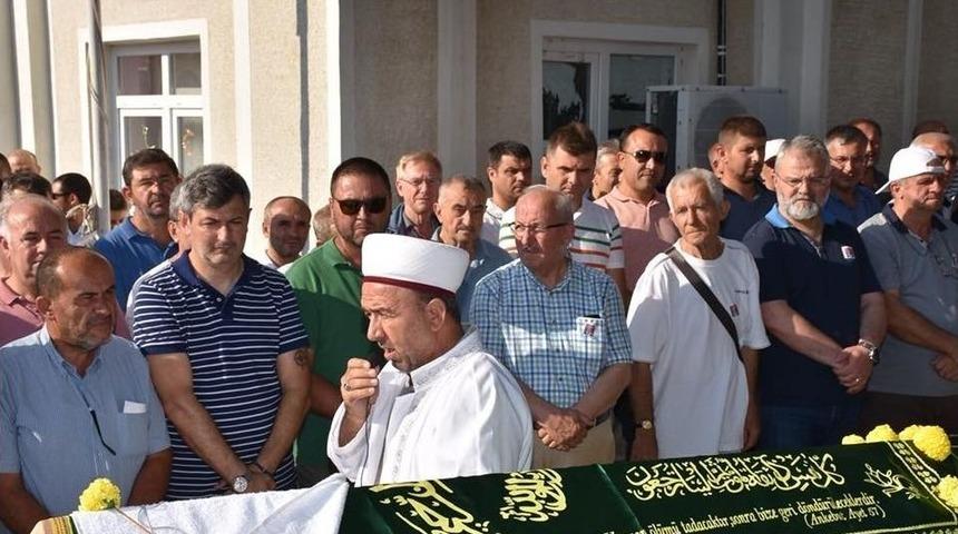 Başkan Albayrak, Arkadaşını Son Yolculuğuna Uğurladı