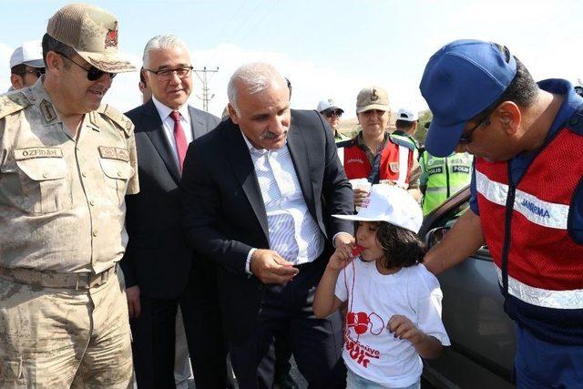 Van’da ‘kırmızı Düdük’ Uygulaması