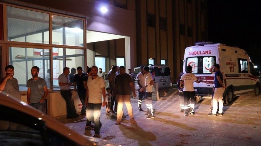 Kahta İla&ccedil;lamadan 12 Kişi Zehirlendi