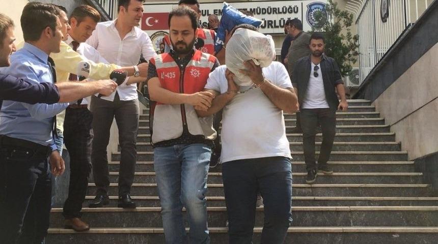 Maket Telefon Satarak Vatandaşları Dolandıran Çete Çökertildi