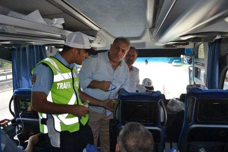 Sürücülere Çikolata Çocuklara Hediye G3