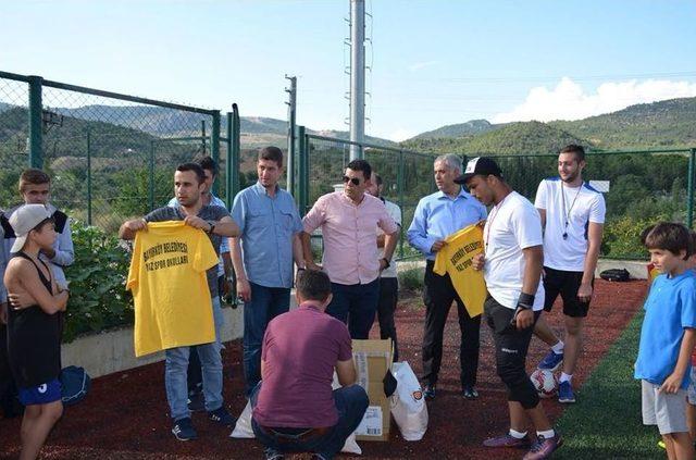 Başkan Yaman’dan Futbolculara Destek