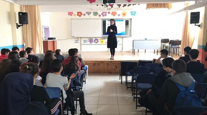 K&ouml;y Okulu &Ouml;ğrencilerine Obezite Semineri