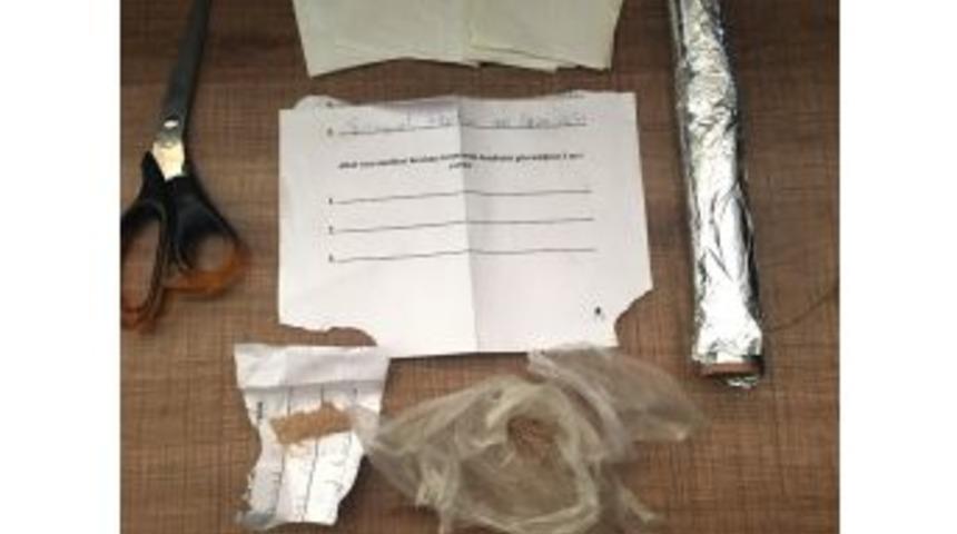 Uyuşturucu Satarken Su&ccedil;&uuml;st&uuml; Yakalandı