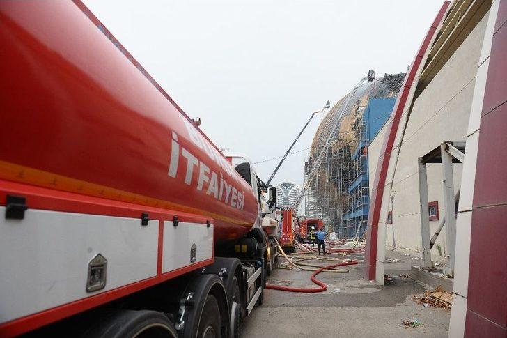 Avrupa’nın En İyisi Uzay Temalı Merkezinde Korkutan Yangın G4