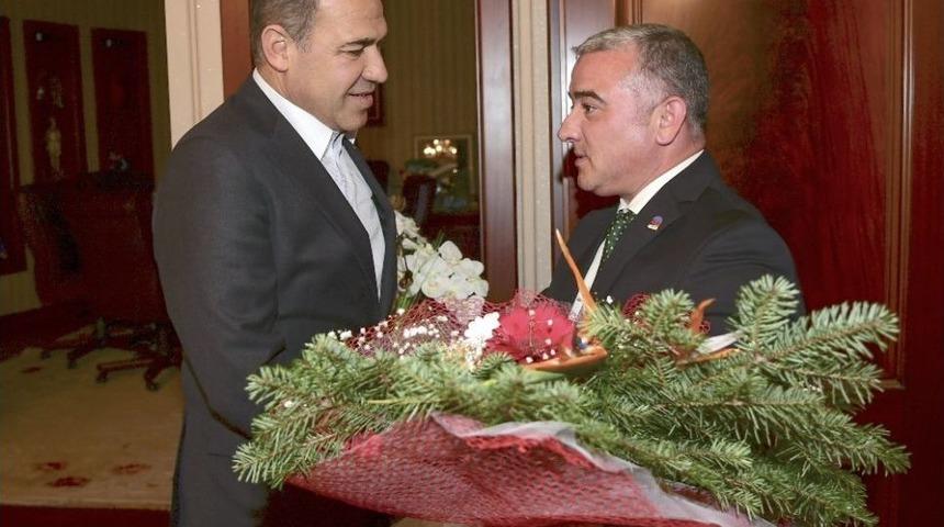 S&ouml;zl&uuml;, Tsyd Adana Şubesi&rsquo;nin Yeni Y&ouml;netimini Konuk Etti