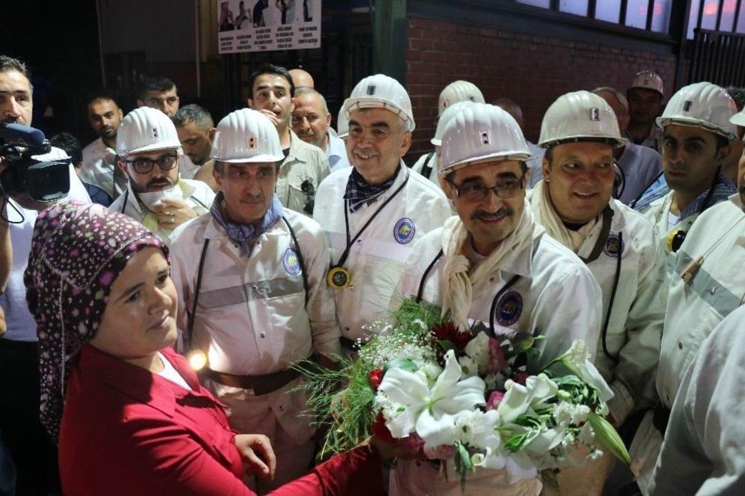 Bakan D&ouml;nmez: &ldquo;madenciliğe Alışık Şehirlerimiz Tam Tersine Bu Tip Faaliyetlerin Bu Şehirlerde Artmasını İstiyor&rdquo;