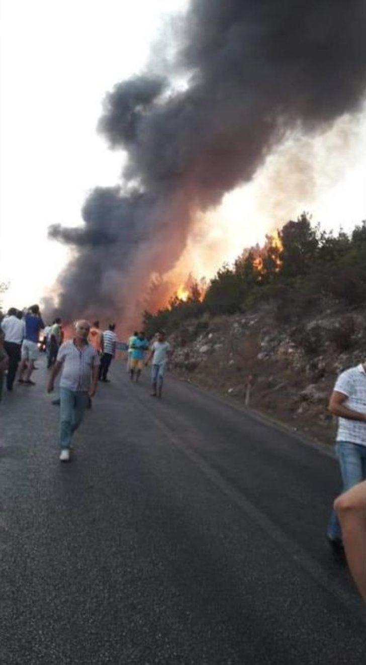 Mersin’de Yolcu Otobüsü Alev Alev Yandı G1
