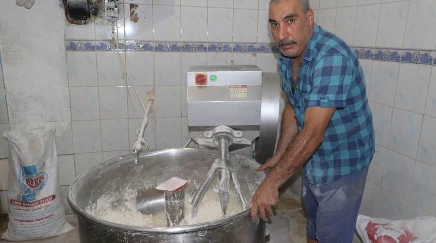 Fırsat&ccedil;ılar G&ouml;z&uuml;n&uuml; Vatandaşın Ekmeğine Dikti