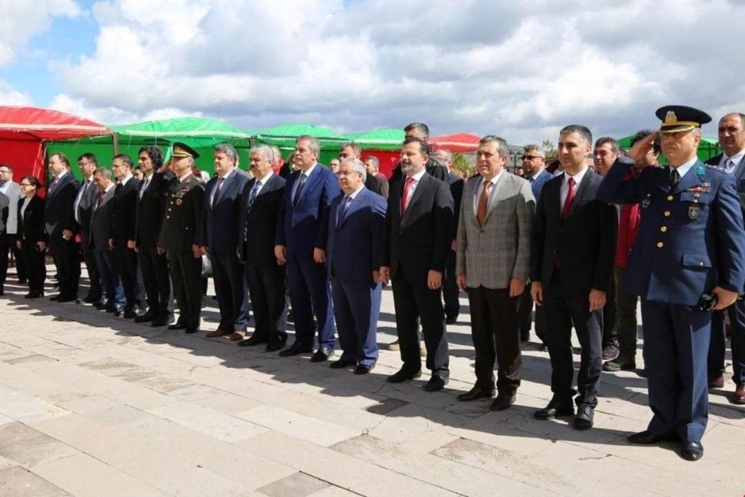 Dekan Vural: İnsan Hayatının Kutsallığından &Ouml;d&uuml;n Vermeden &Ccedil;alışıyoruz