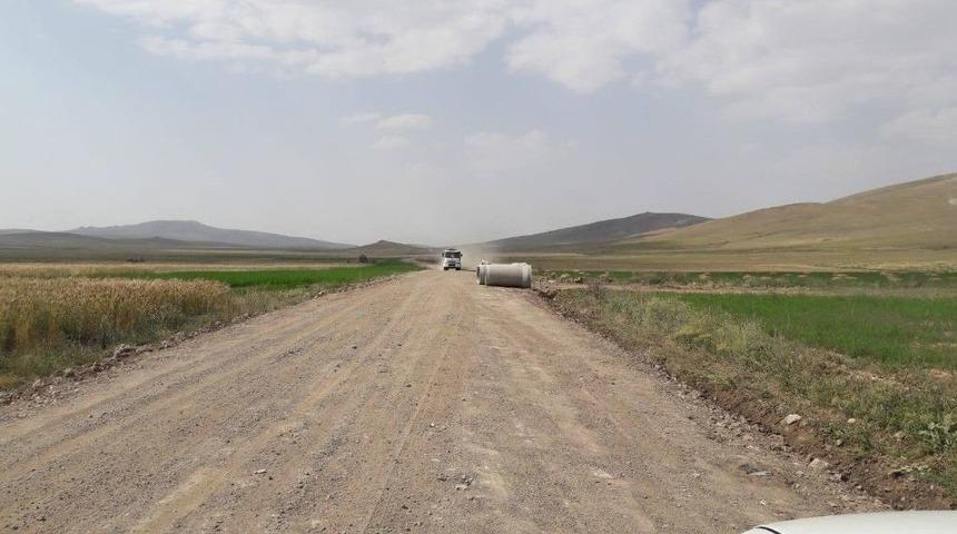 &Ouml;zalp Belediyesinden Yol Yapım &Ccedil;alışması
