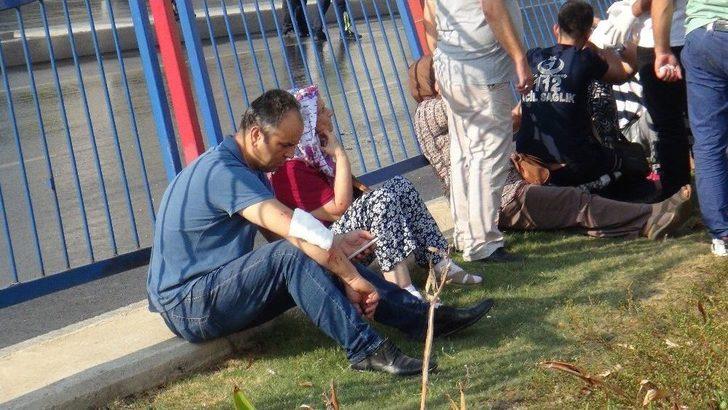 Yolcu Minibüsü Devrildi: 12 Yaralı G5