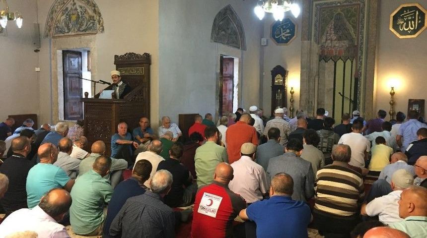 Balkanlarda Bayram Namazı Heyecanı