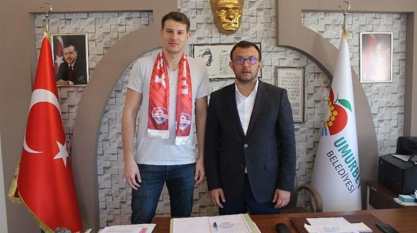 Umurbey&rsquo;de Hedef 2. Lig