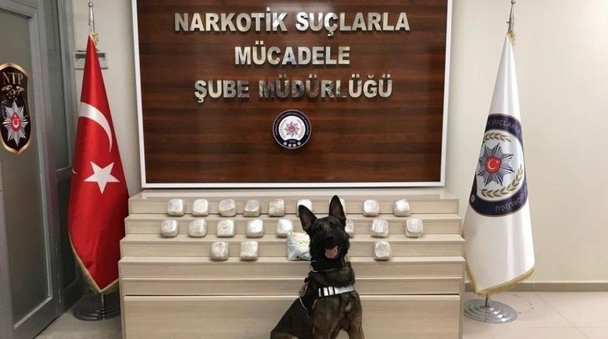 Van&rsquo;da 11 Kilo Eroin Ele Ge&ccedil;irildi