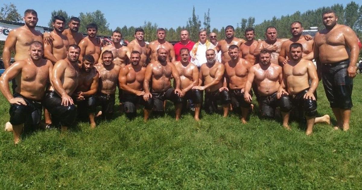 Simav&rsquo;da 86&rsquo;ıncı Geleneksel Yağlı G&uuml;reş Turnuvası