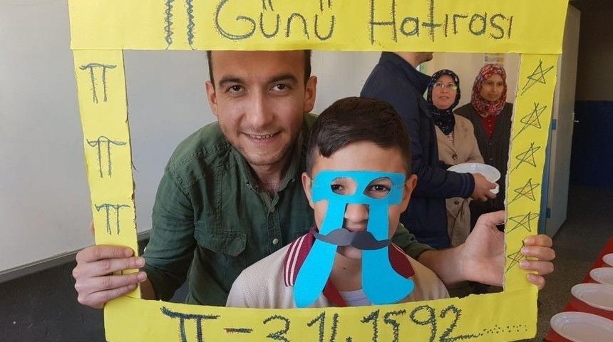 Balya İmam Hatip Ortaokulu&rsquo;nda Pi G&uuml;n&uuml; Coşkusu