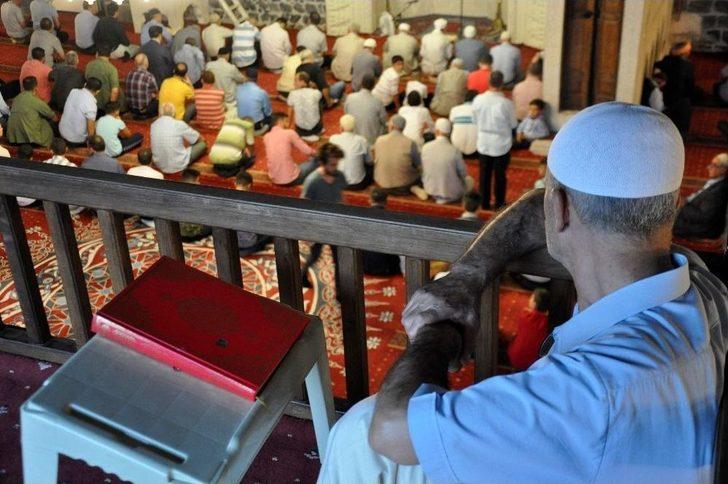 Bayram Namazında Camiler Doldu Taştı G2