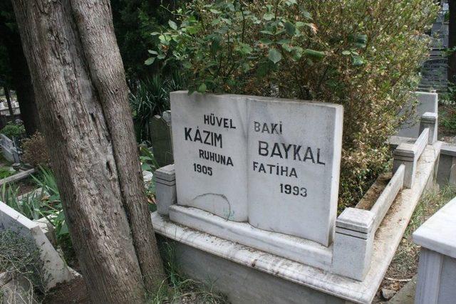 Kazım Baykal Ölümünün 25. Yılında Anıldı