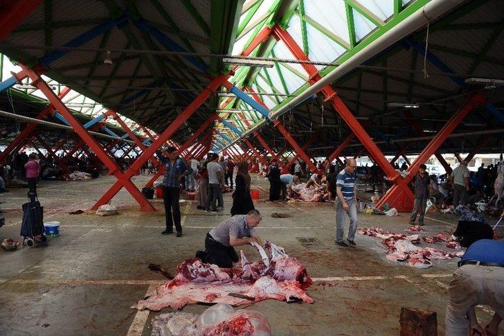 Bursa’da Kurban Kesim Yerleri Doldu, Taştı G4