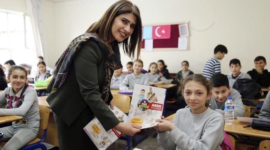 Abem&rsquo;den Ortaokul &Ouml;ğrencilerine Deneme Sınavı Desteği