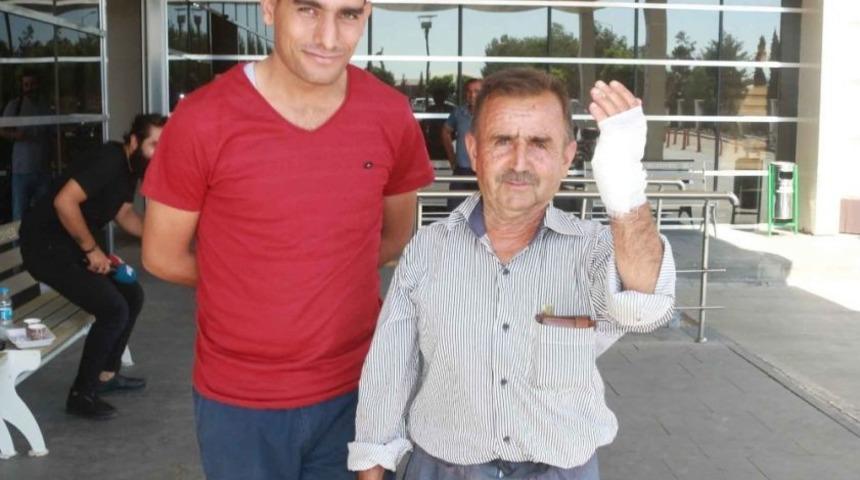 Acemi Kasaplar Kurbanlık Yerine Kendilerini Kesti