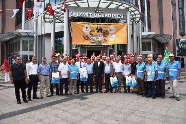 İzmit Belediyesi Bal Günlerine Yoğun İlgi