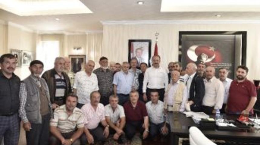 Başkan Akg&uuml;l: &ldquo;muhtarlarımızla İletişim Halindeyiz&rdquo;