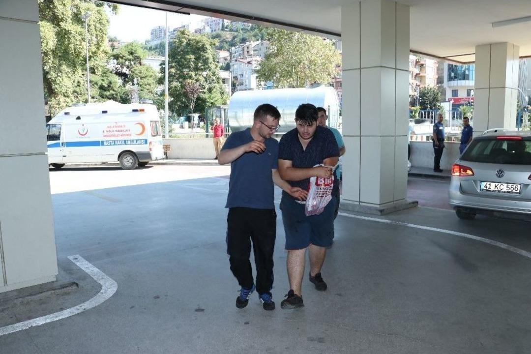 Kocaeli&rsquo;de Hastaneler Acemi Kasaplarla Doldu