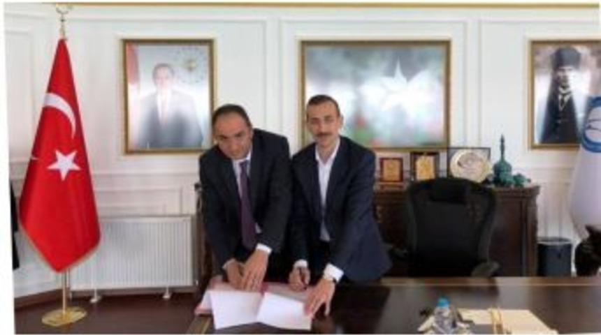 Edremit’teki Toki Sakinleri Doğalgaza Kavuşuyor