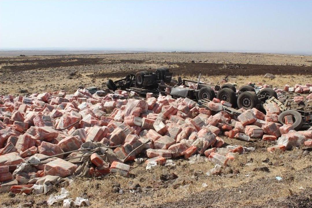 Tır Şarampole Devrildi: 1 &Ouml;l&uuml;