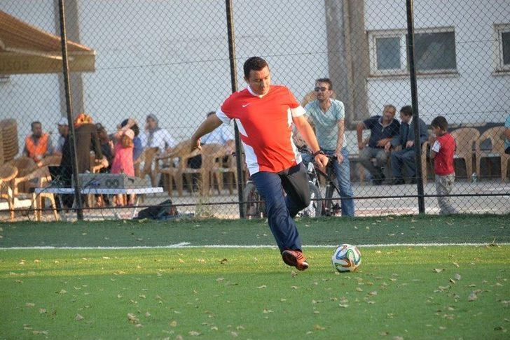 Şöhretler Karması Yeşil Sahalarda Buluştu G5