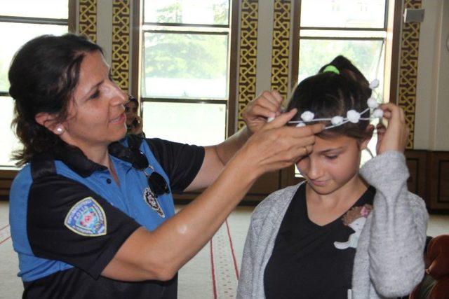 Emniyet İle Esnaf İş Birliği Yaptı, Müftülük Çalışmalarına Destek Verdi