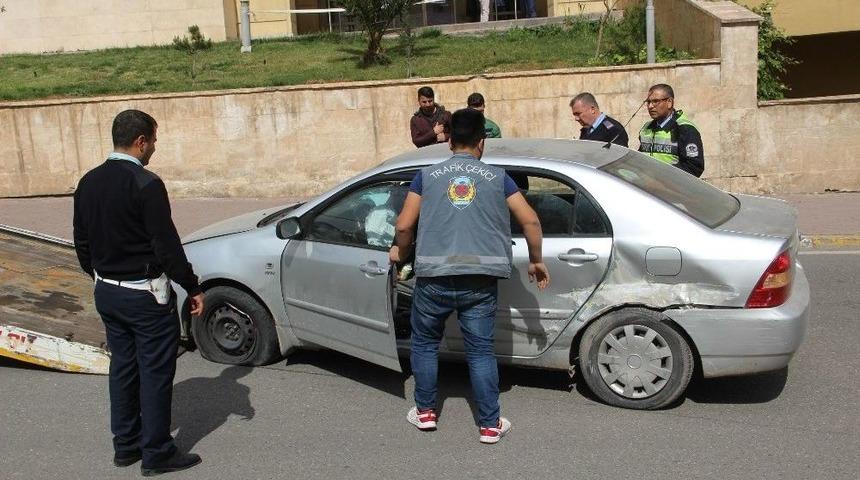 Şanlıurfa&rsquo;da Trafik Kazası: 2 Yaralı