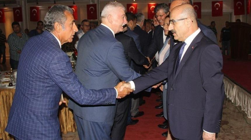 Adana’da Bayramlaşma