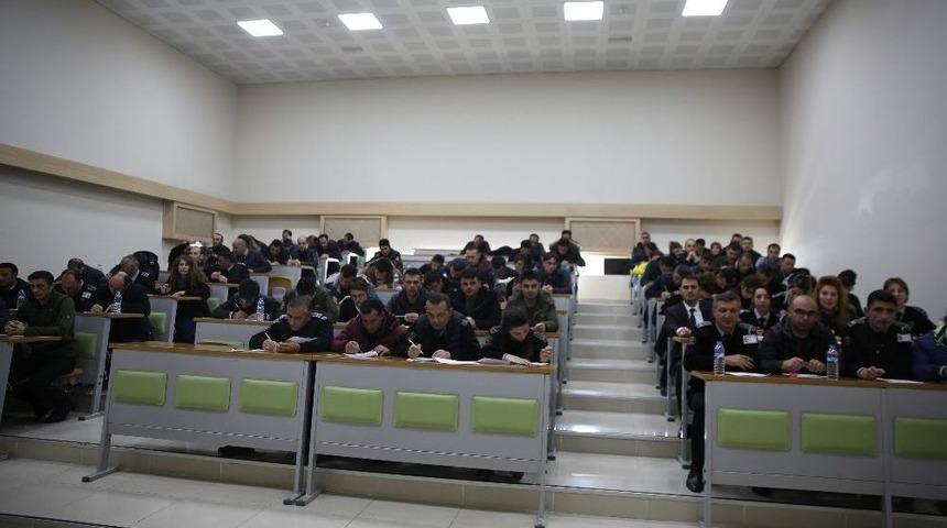 Ar&uuml;&rsquo;de S&uuml;rekli İş&ccedil;i Kadrolarına Ge&ccedil;iş Sınavı Yapıldı