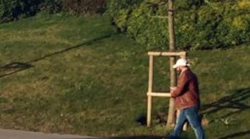 Gsm Şirketinin Y&ouml;neticisine İ&ccedil;inde Bulunduğu Araca Silahlı Saldırı