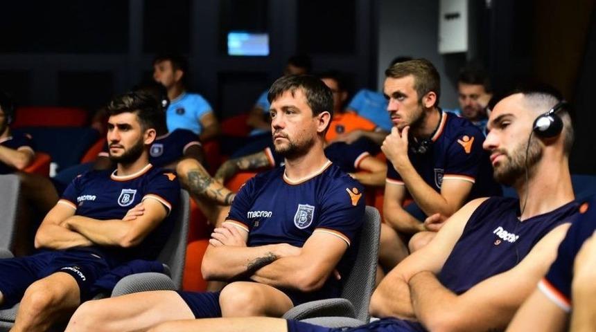 Galatasaray Ve Medipol Başakşehir&rsquo;e Var Eğitimi Verildi