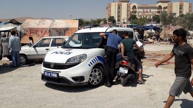 Acemi Kasaplar Birbirini Bıçakladı: 2 Yaralı