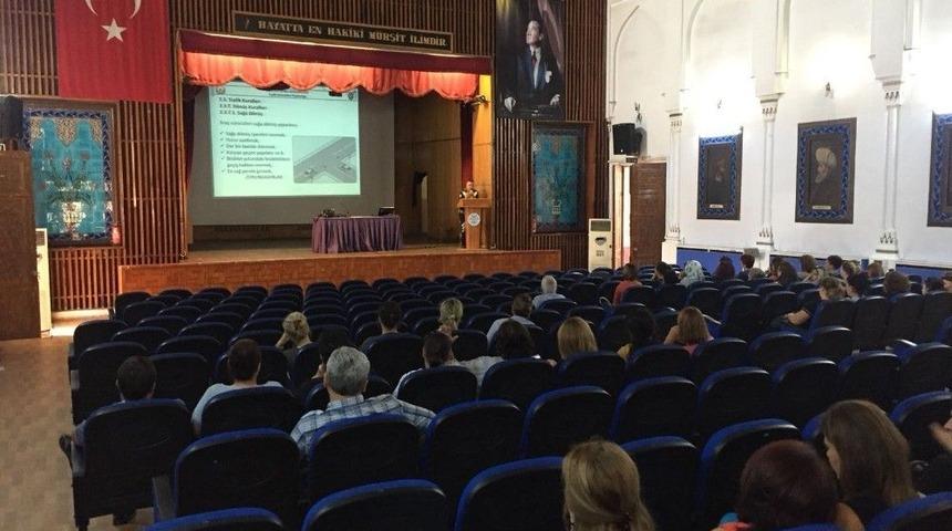 Emniyetten &Ouml;ğretmenlere Trafik Bilinci Farkındalık Eğitimi