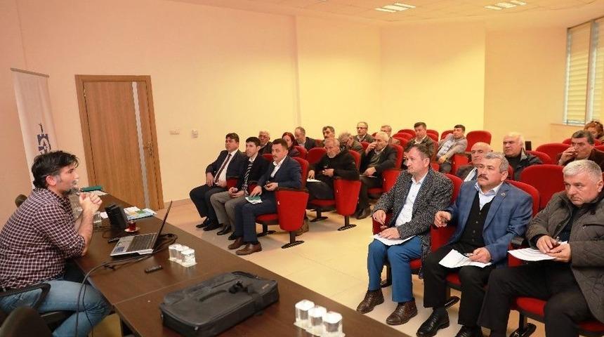 K&ouml;rfez&rsquo;de Muhtarlara &Ccedil;evre Eğitimi Verildi