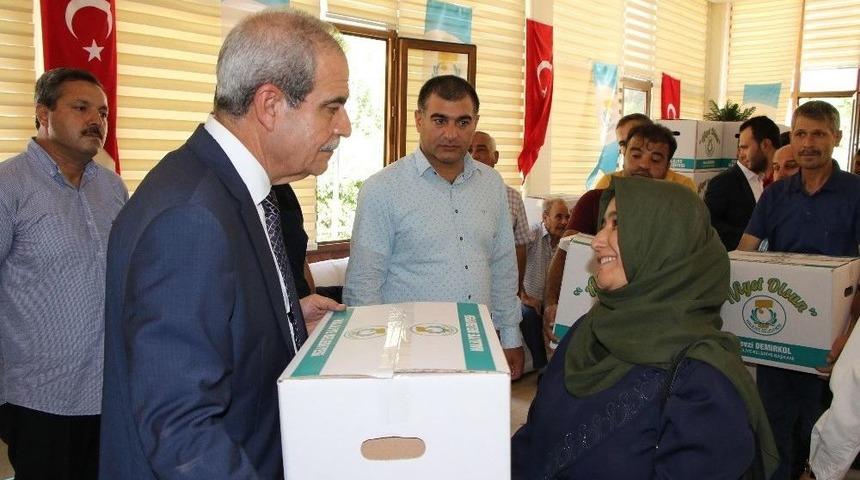 &Ccedil;&ouml;lyak Hastalarına Gıda Yardımı Yapıldı