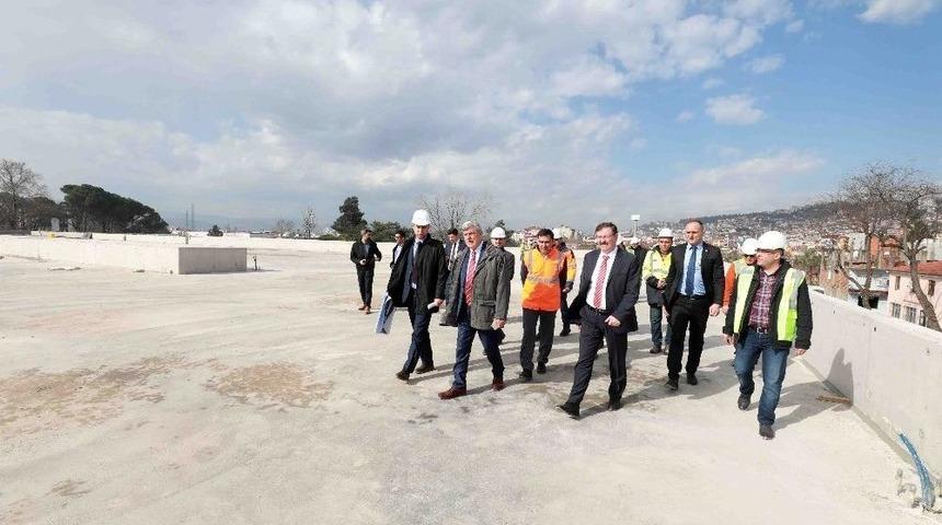 Yeni Pazar Alanı Trafik Sıkışıklığının &Ouml;n&uuml;ne Ge&ccedil;ecek