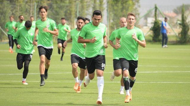 Atiker Konyaspor, Fenerbahçe Maçına Hazırlanıyor